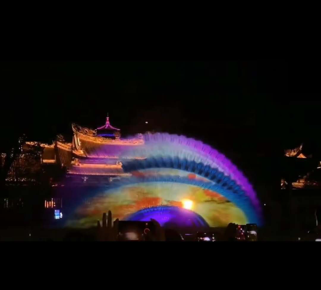 25000流明爱普生激光投影机,21000流明松下SRZ21KC水幕电影